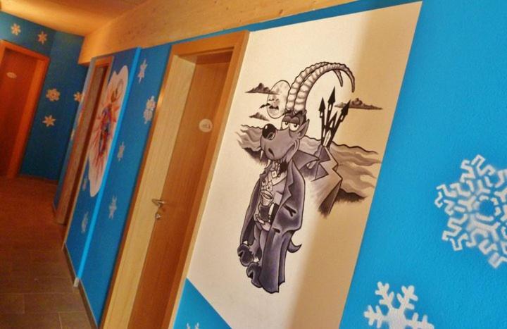 Alpking Hostel 엘마우 외부 사진