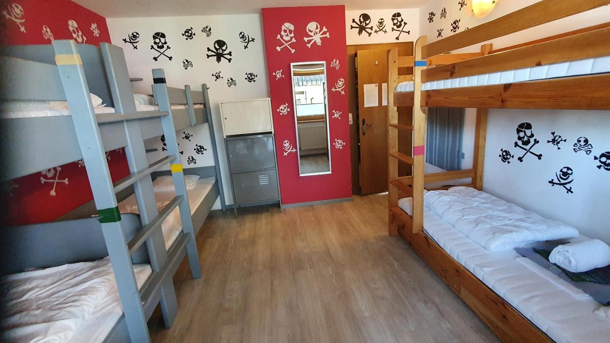 Alpking Hostel 엘마우 외부 사진