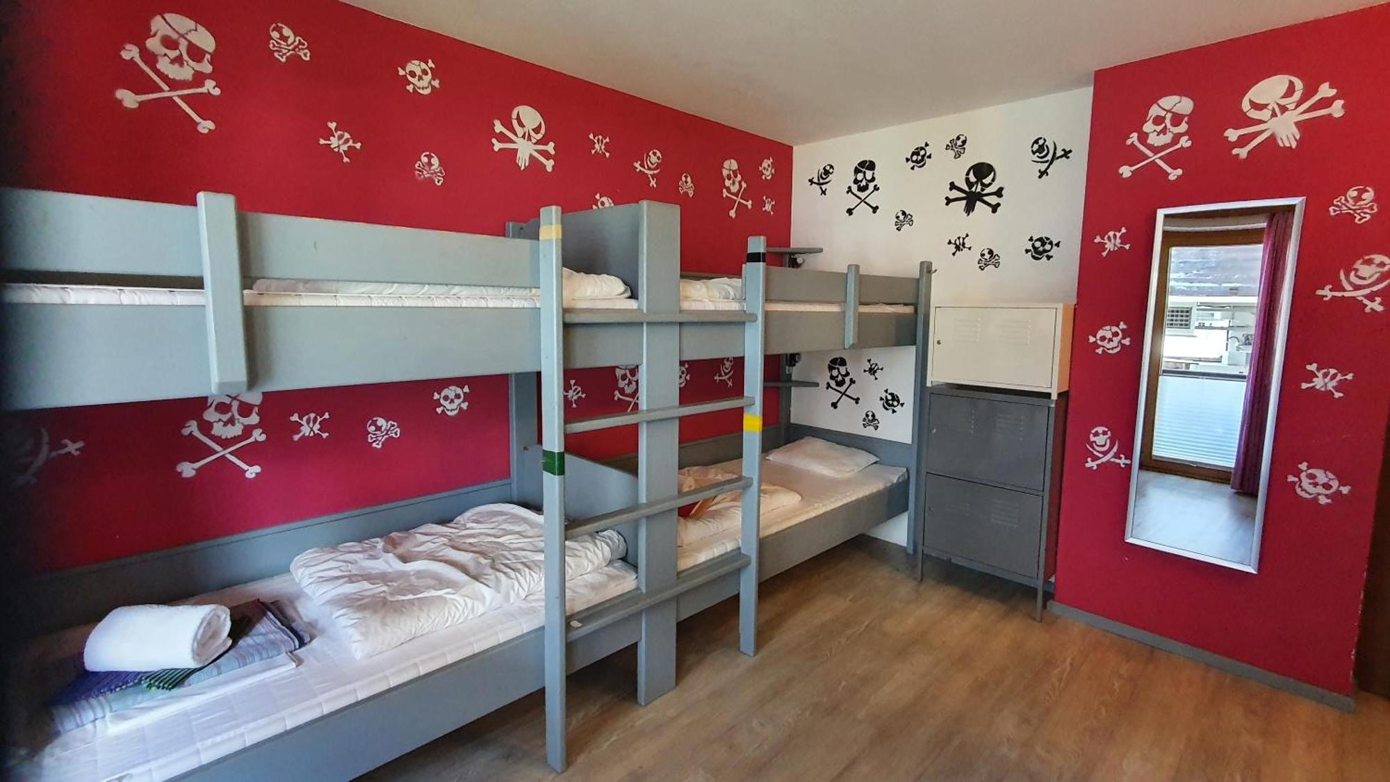 Alpking Hostel 엘마우 외부 사진