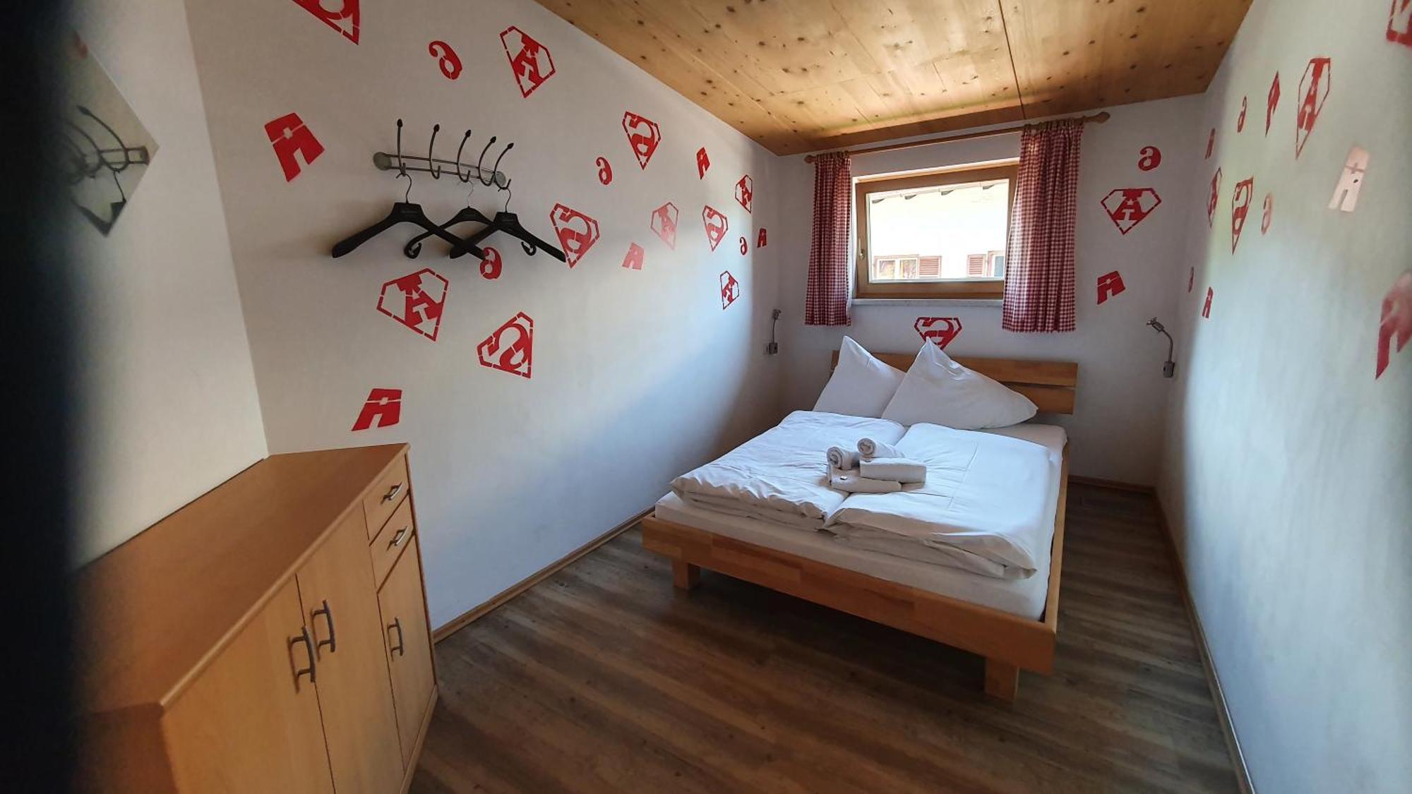 Alpking Hostel 엘마우 외부 사진